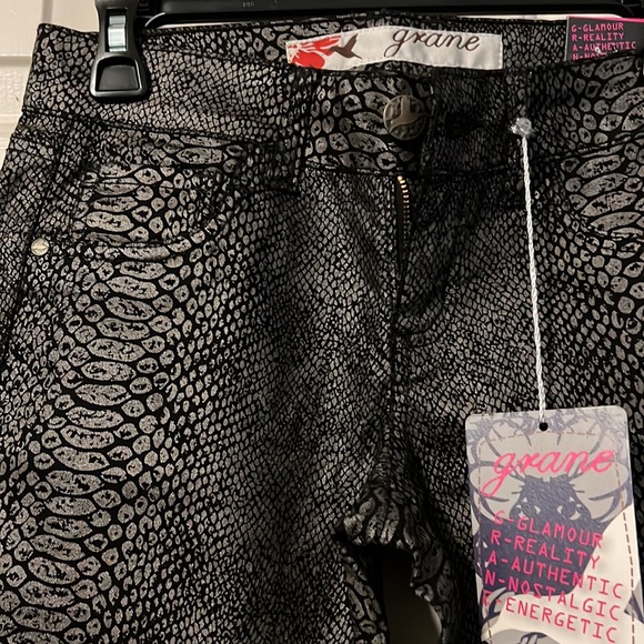 Snake Skin Print Pants Skinny Jeans Reputation Era Eras Tour Outfit - Picture 2 of 4
